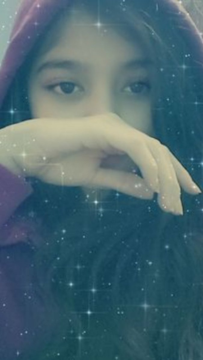 __masoom's tweet photo. M teri soch m b nii,,,
Tu mjhe lafz lafz yaad h💔 https://t.co/Y7oFpeQ6T8