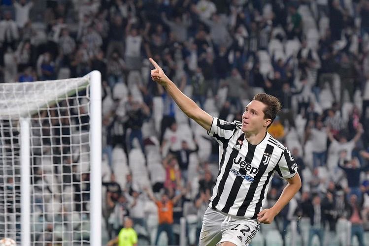 latestachefuma's tweet photo. mi manchi federico chiesa https://t.co/8npTFmuGrO