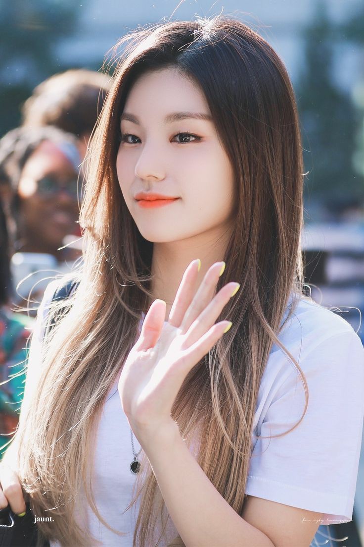 Enshopph's tweet photo. First https://t.co/W4KR38ZBrY