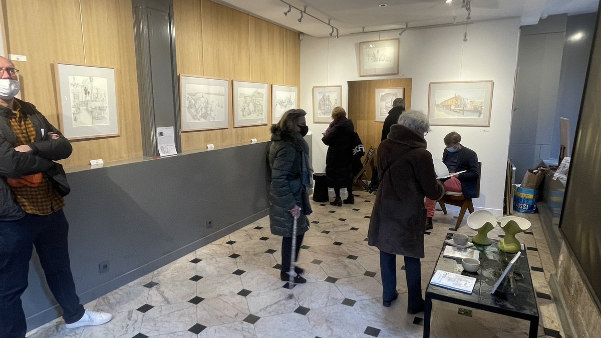 VincentBrunot's tweet photo. Aujourd’hui Dimanche 12 décembre, dernier jour de l exposition de mes dessins de Paris et de Venise à la Galerie l’ARTBORESCENCE, 25 Rue de Beaune 75007 Paris près du #muséeOrsay 
dédicaces également de mes livres sur Paris et Venise 👨‍🎨
#dessin #art
#Paris 
#Museeorsay 
#Venise https://t.co/g2TeMrnu02