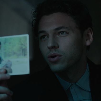 fatyatag's tweet photo. i just want to know more information on ryan. what’s his zodiac sign? (my guess is cancer) what’s his day-to-day? how he acts in different routine situations? what he reads/watches? what does he find beautiful? has he ever fallen in love before? @cwlegacies #legacies #holarke https://t.co/swkgZ0RVdJ