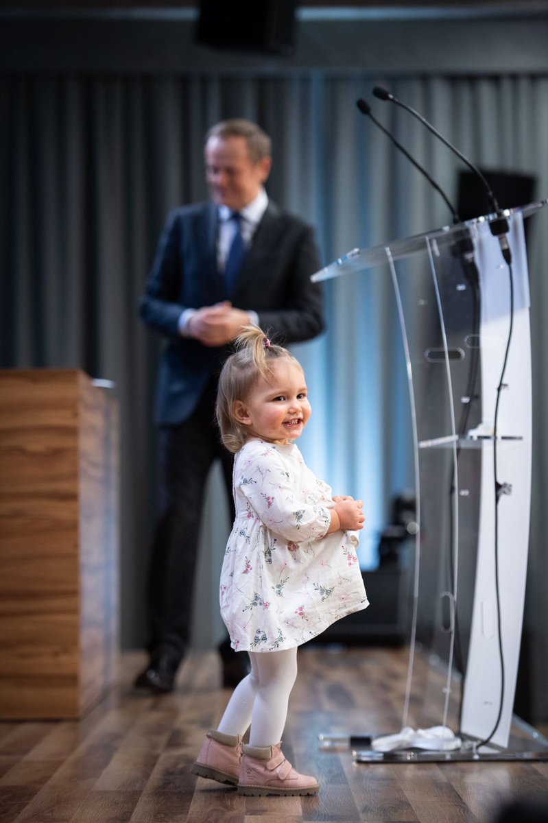 donaldtusk's tweet image. Zapowiadałem szturm kobiet i młodych w Platformie. Rezultaty przeszły najśmielsze oczekiwania.