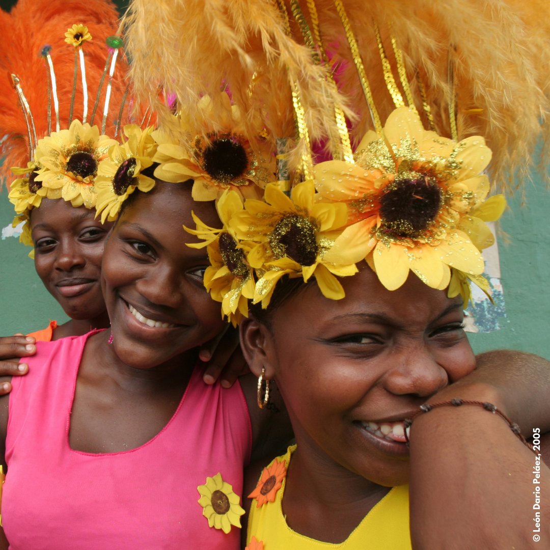 📣 Estamos a pocos días de las inscripciones en la Lista del Patrimonio Inmaterial de la #UNESCO.

¿Te atreves a adivinar qué nuevos elementos se añadirán a la Lista del #PatrimonioInmaterial? 

No te pierdas todas las actualizaciones aquí:
ich.unesco.org/es/16com #PatrimonioVivo