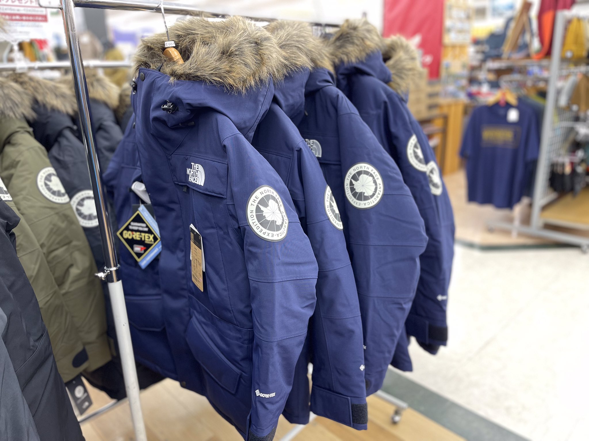 石井スポーツ 秋田店 ノースフェイスのアンタークティカパーカ ネイビー各サイズ揃っております 気になっている方 ぜひ店頭でお試しください ノースフェイス Tnf ダウンジャケット 防寒着 石井スポーツ秋田店 T Co Q3kmmsul4o Twitter