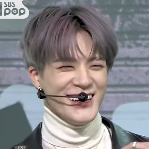 jenbiverse's tweet photo. ตายิ้มเป็นสิ่งที่คิดจะครองโลก .◜◡◝ https://t.co/NFq0JUA3V4