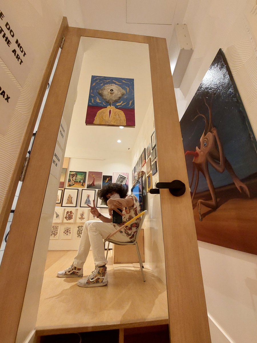 DandyNilda's tweet photo. Support local artists at Momo's Art Fair 2.0 with @theartseni featuring me and 8 other local talents 😄
Book your tickets for the next weekend 🤩
Hope to catch you there 
@artsofmalaysia https://t.co/UWSrxfzD1x