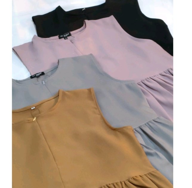 SimpleLookThing's tweet image. Inner Dress

Bahan tdk nerawang
Cocok bgt di mix and match dgn outer

shp.ee/r5gu48v
64k