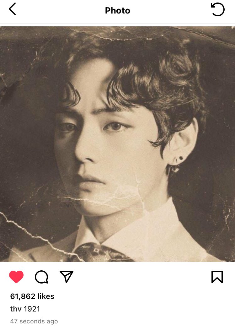 thvandjk's tweet photo. did he just put "1921" as a caption??? WTF CAPTAIN JEON AU IS SHAKING DIWPWBOABAA I LITERALLY SCREAMED https://t.co/q9WH8gv0cp