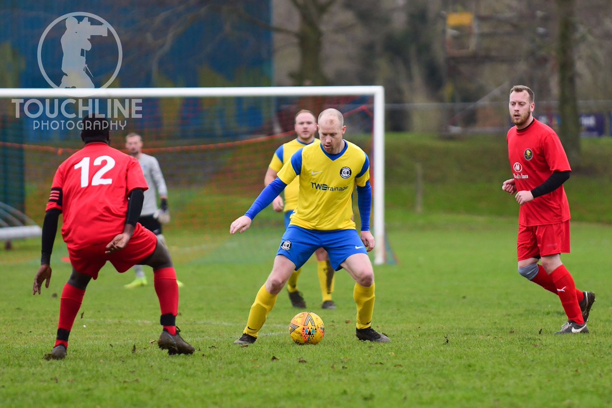 TouchlinePhotography tweet media