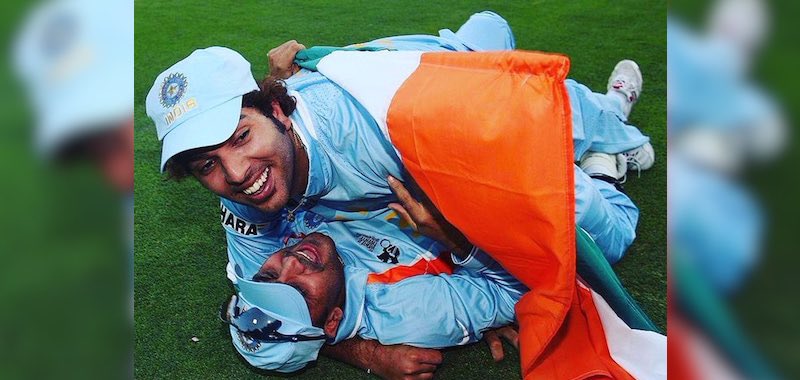 virendersehwag's tweet photo. Jab tak balla chalta tha tab tak toh thaat thi , Jab balla nahi chalta tab bhi kuch nahi badla, jalwa kaayam hai .
Happy Birthday brother Yuvi @YUVSTRONG12 . https://t.co/IsIKDSO4J7