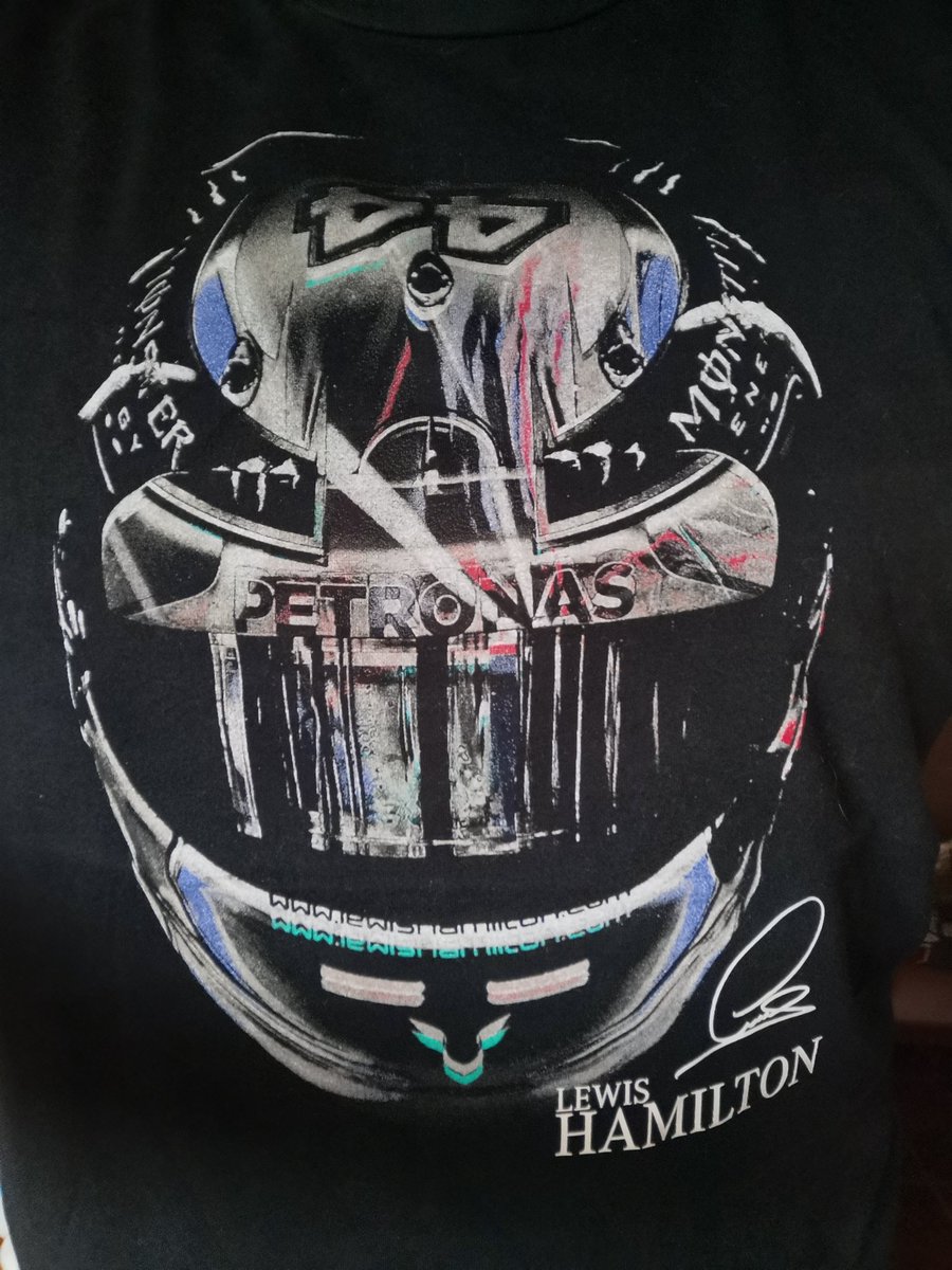 Arn_K90's tweet photo. Dressed up for this Sunday. ✊🏎😃

#TeamLH #LetsGo #Season2021 #AbuDhabiGP #TheGrandFinale https://t.co/kyObzX1Fbj