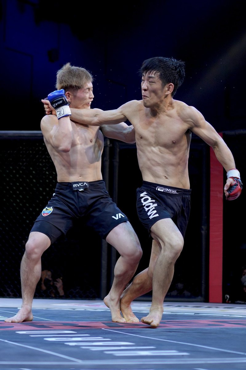 shu_katsumura's tweet photo. 高澤さんより写真いただきました!ありがとうございます!
#fightgraph https://t.co/HDF01Wqy4h