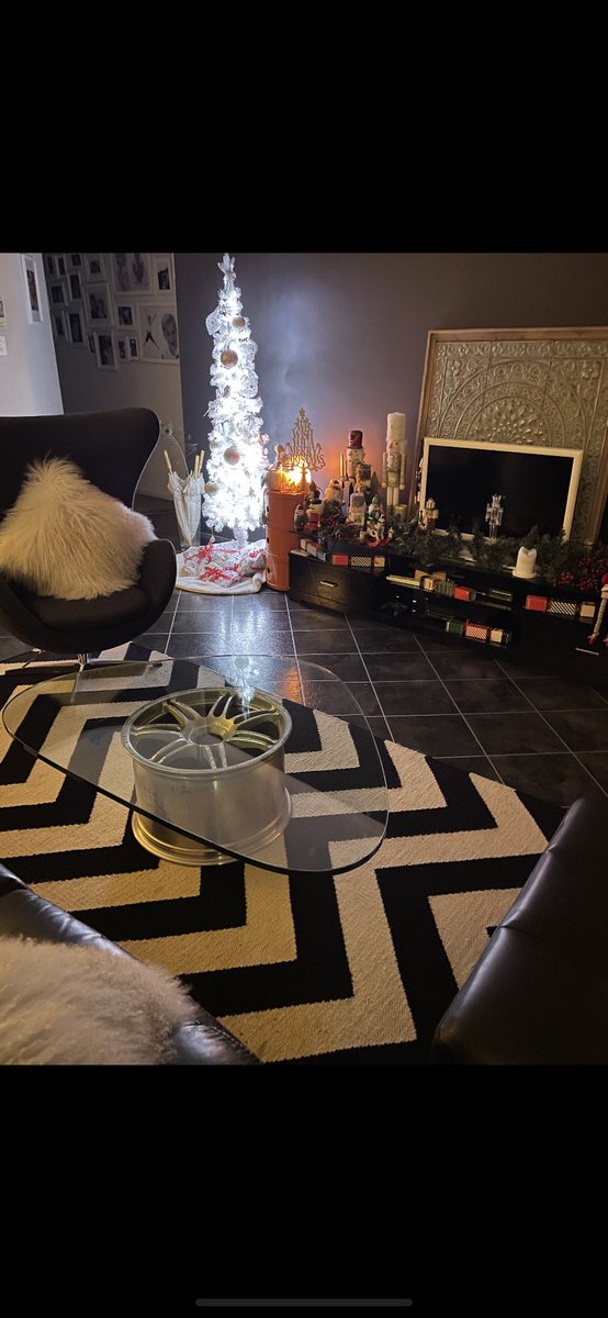 Marcus Burston tweet media