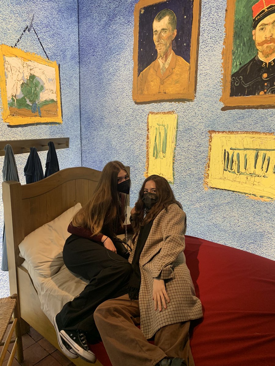 jim£na🧃 (@jimena12__) on Twitter photo 