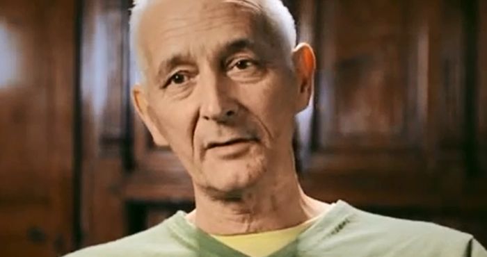 The Covid message is just not hitting home. 

<a href="/HSELive/">HSE Ireland</a> needs to produce a 'Gerry Collins' style Ad reminding us that there are real people grieving for the 5,835 Irish people who have died so far from Covid.

#Omicron