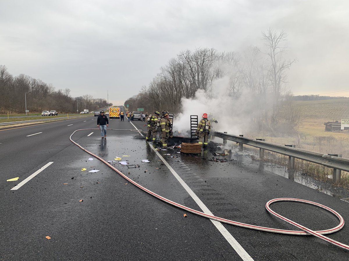 BenNalborczyk's tweet photo. Another weekend of service to the community in the books, several medicals, Trailer Fire and a Thank You lunch from a member of our community who we recently provided service to! @NewMarketVFC https://t.co/5G9ep2vnvj