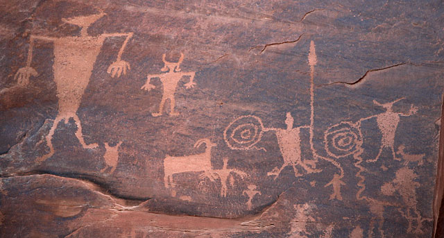 haron_1310's tweet photo. @elonmusk this was founded in algerian sahara back to 15000 year bc https://t.co/jJ3tfYaXyo