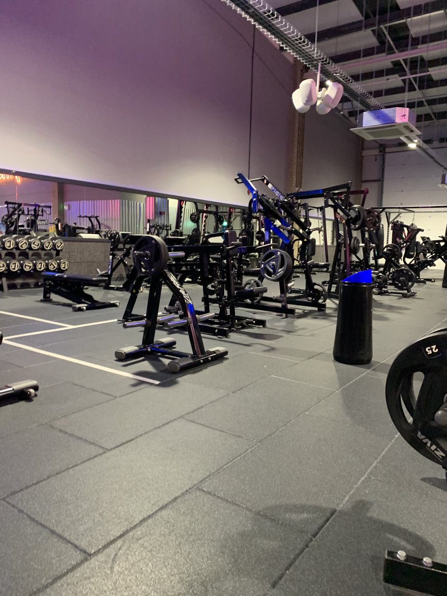 digforvictoryba's tweet photo. Up at the crack of dawn this morning. Itโs been a long while since Iโve found myself hereโฆItโs time to get back on track ๐ฅ๐๐พโโ๏ธ #timeforwellbeing #believeandachieve https://t.co/wFnspuqWFN