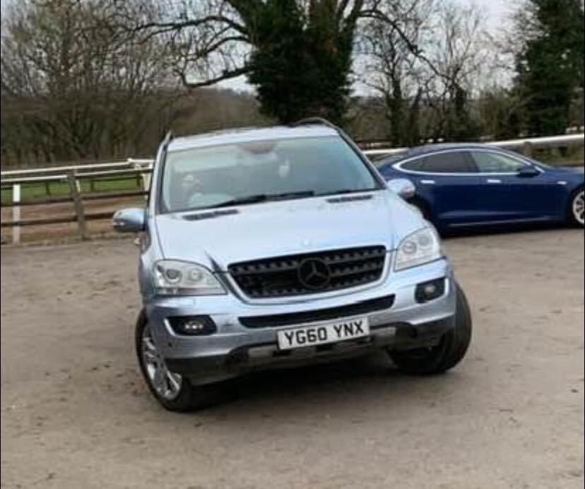 Cocker spaniel, believed stolen, latest thoughts are that he could now be in Oxfordshire! Spread far and wide please folks. Take note of number plate  YG60 YNX, also involved in other crimes locally #stolendog #bringbaileyhome