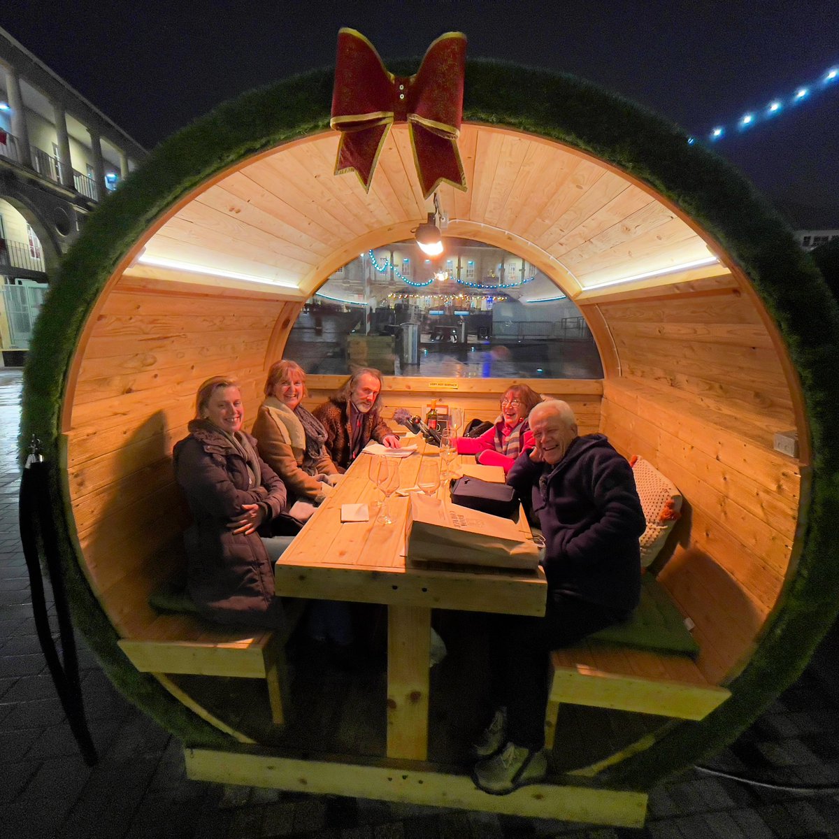 HalifaxPodcast's tweet photo. The Halifax Arts Podcast team wish you all a very merry Christmas 2021! https://t.co/yYHjY5nHls