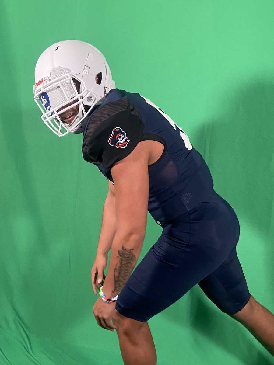 jdus_57's tweet photo. Had a Great Visit this Weekend ‼️🔥 @coachKastens @UMaryFootball https://t.co/UXafaxRMda