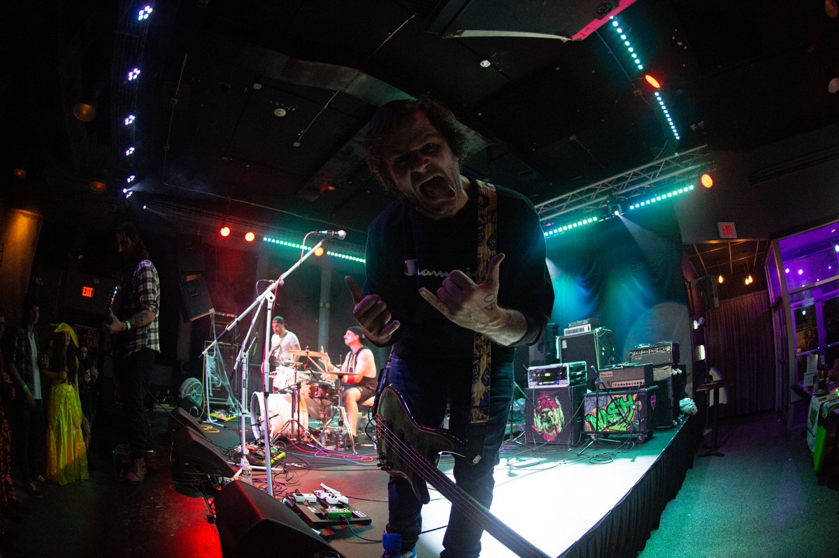 NashBand's tweet photo. Joe was on the nice list this year!

📷 @frisketti_photo 

#nashworlddomination #nashtag #scaryhouse #music #band #rock #rockmusic #hardrock #metal #alt #alternative #rocknroll #rock #newmusic #concert #love #energy #bass #bassist #bassplayer #champion #grunge #nicelist https://t.co/IrHXHALrFh