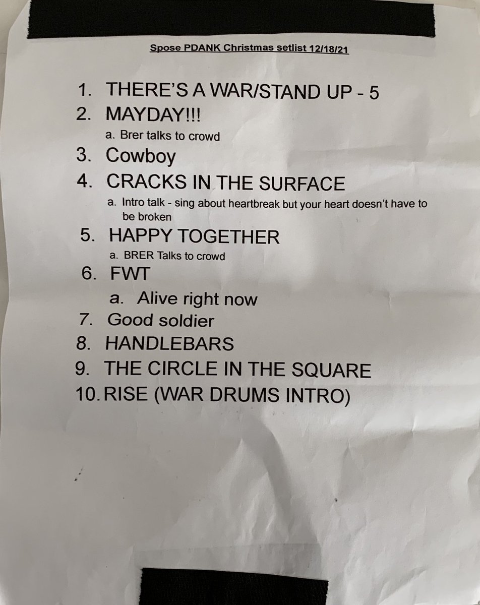 freshlegsdiaz's tweet photo. The @flobots set list from last night along with some other pictures from PDANK XMAS 7. Unreal night with great guests and better music. #pdankxmas #kingofmaine @spizzyspose https://t.co/g004m1Vgtk
