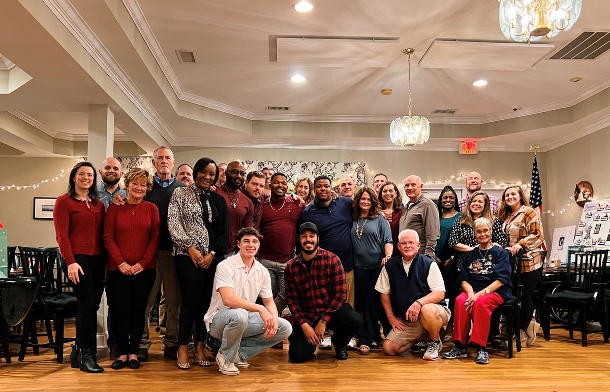 Great dinner last night with these wonderful people #OnwardBullDogs