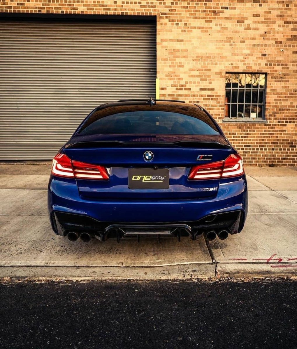 WorldWideCarsTM's tweet photo. BMW M5 😈 https://t.co/izPoYqIfbP