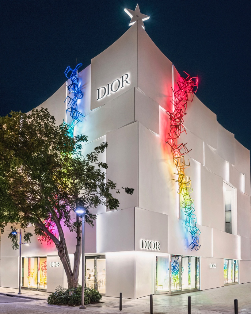 Dior on X: The 6th edition of the #DiorLadyArt project showcases new  interpretations of the #LadyDior bag, a legendary Dior symbol, held at the Miami  Design District boutique. Uncover the iconic House