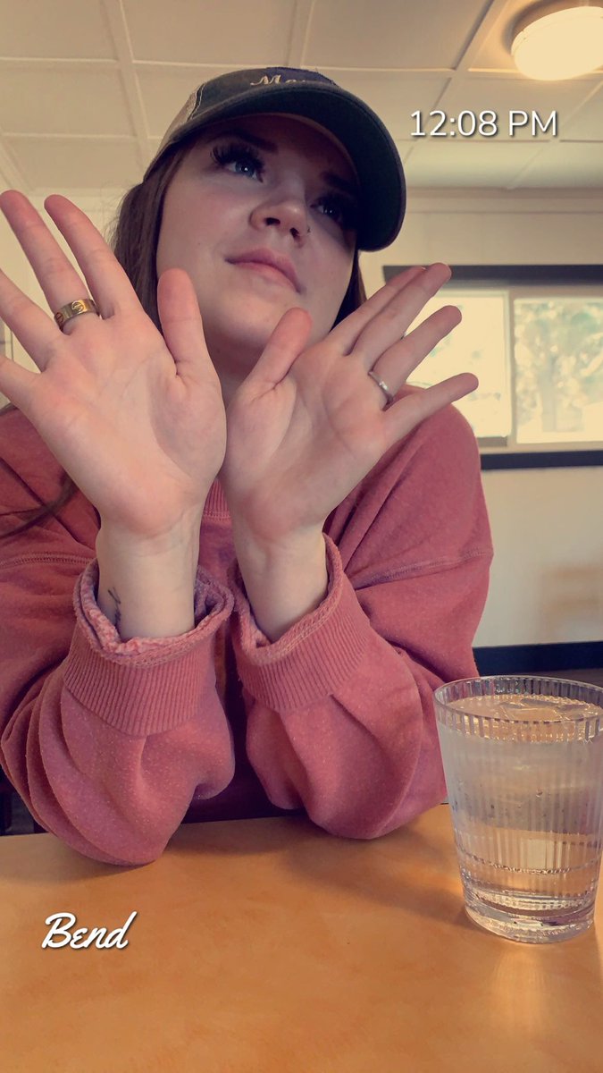 Skiz Creates tweet media