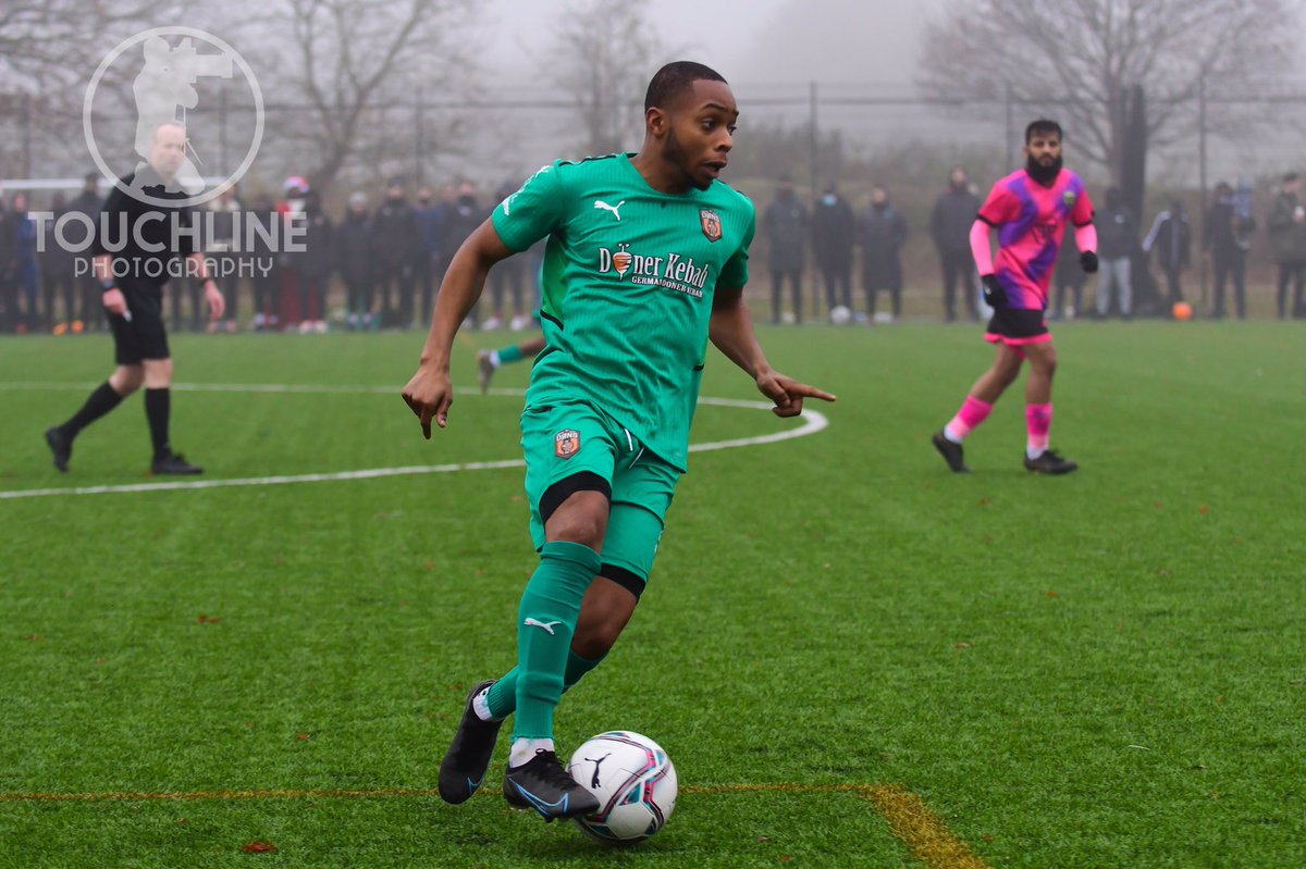 TouchlinePhotography tweet media