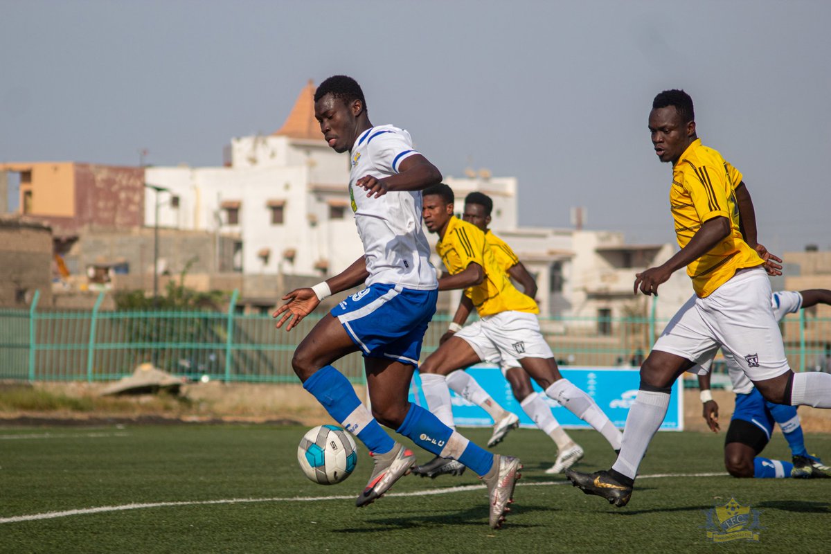 TeunguethFc's tweet photo. Revivez les moments forts 📷
#TFCASAC 💙💛 https://t.co/5un9KxtwA8
