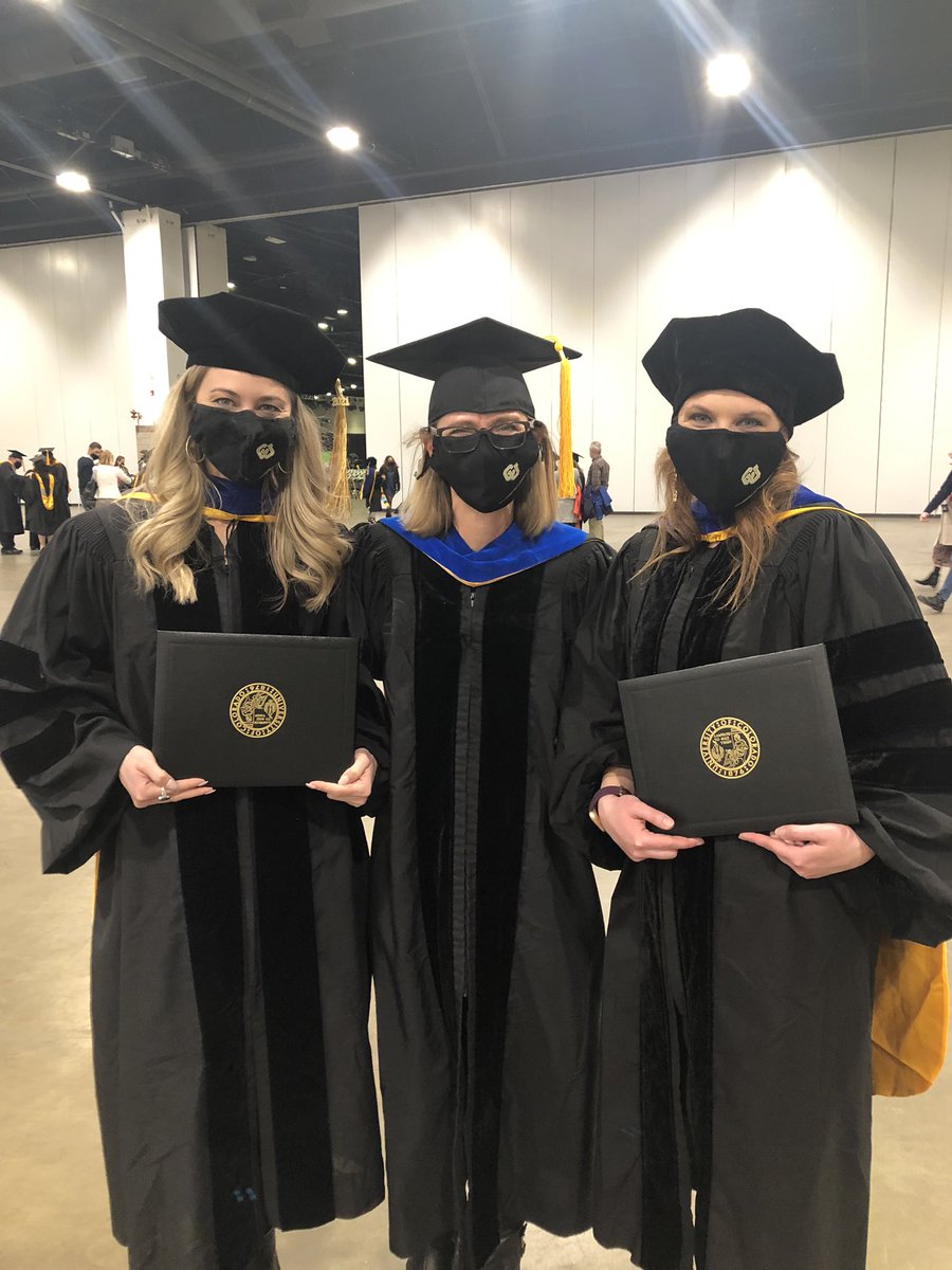 So excited to hood two of my PHD students at today’s graduation ceremony:)<a href="/LyonsPrideCU/">Lyons Lab</a>