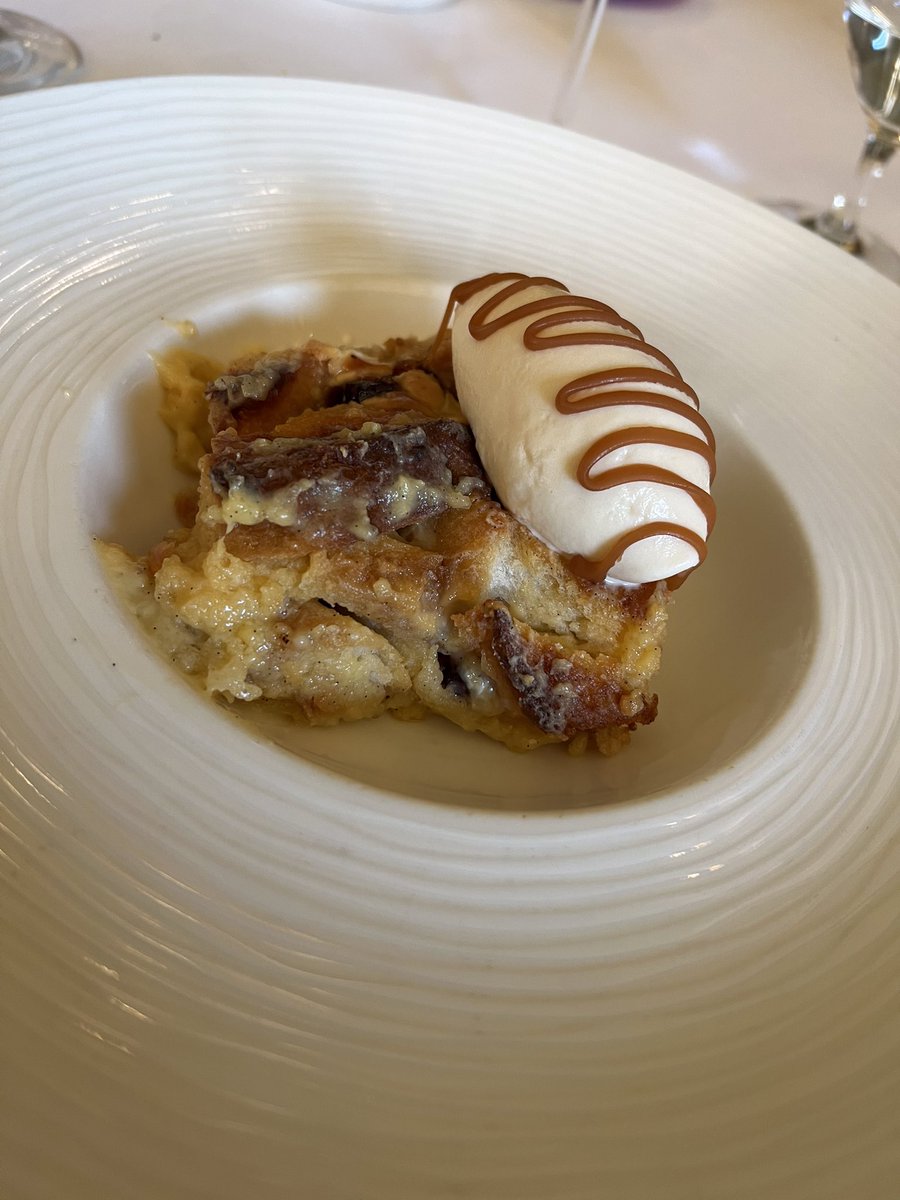 Last Christmas lunch (well… out) of the year was truly fabulous at <a href="/kinloch_lodge/">Kinloch Lodge</a> 
Thank you to the entire team for a warm welcome, lovely food and great service!
.
#skye #restaurant #christmaslunch #kinlochlodge #isleofskye #fabulousfood