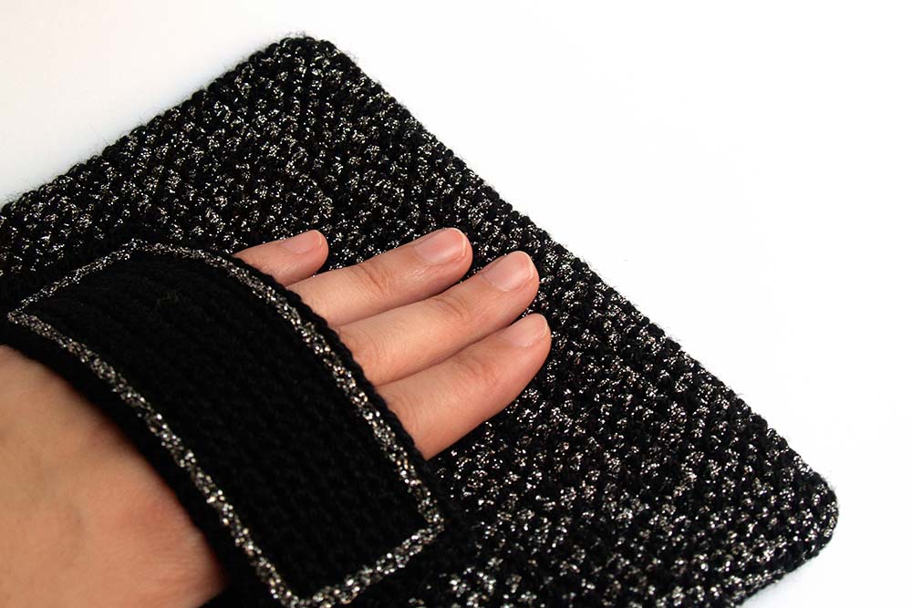 SILAYAYA's tweet photo. Este bolso de mano #hechoamano con #ganchillo fue nuestra venta número 100 en @etsy ¡Ole!💃
Aún tenemos pendiente celebrarlo con una merendola de las nuestras 😍

Seguiremos informando 😆 https://t.co/SORbDZ259e
