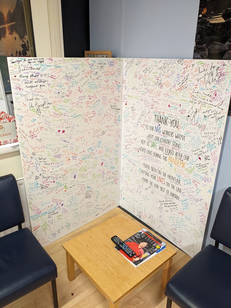 glohara1's tweet photo. Such a lovely card in E12 HDUs staff room saying thankyou to staff for there hard work during the pandemic. @NUHCriticalCare @jobarrow79 @meladams1970 @ruth_pettit https://t.co/vPjTgHrwLg
