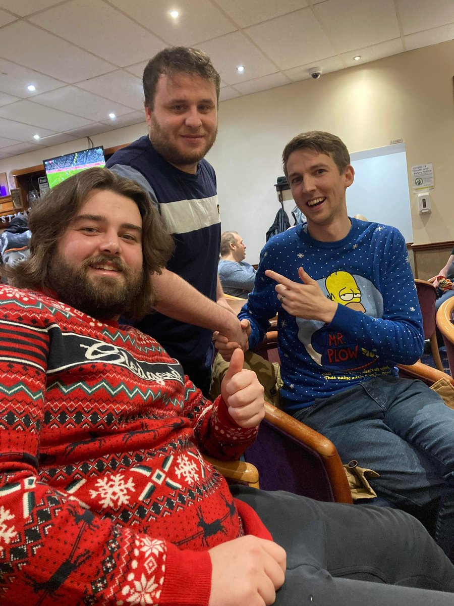 KushwaveFc's tweet photo. Pete Tottenham has rejoined Pro Clubs to sign with Blair United, following Ashfieldinho to become their second signing of the winter, pictured here with club owner Kirwan Fitzpatrick and agent Hind https://t.co/OOnuel2efH