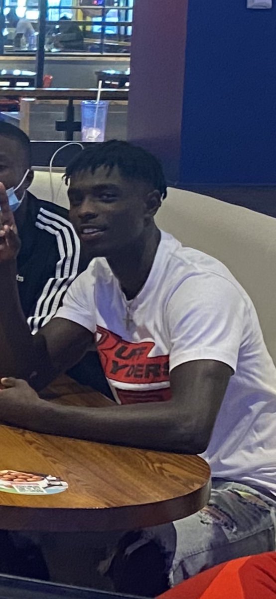 Laban DeLay tweet media