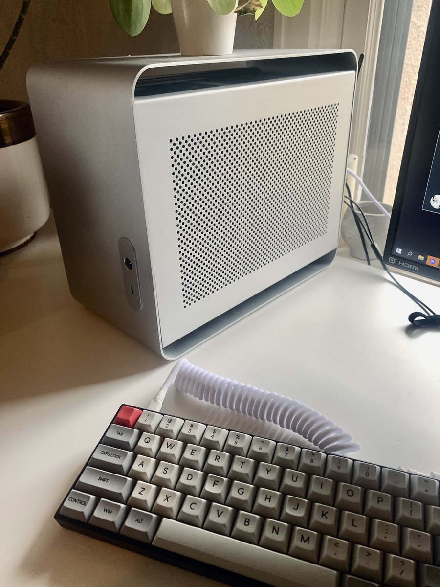 brithennessy's tweet photo. @flarup @Mikkel_Hartmann Small form factor is the best! The top hat will definitely help. I had to remove the dust filters on my DA2. 

But now runs AOE and Halo all day long without breaking 72 degrees. https://t.co/5VHuTi97SZ