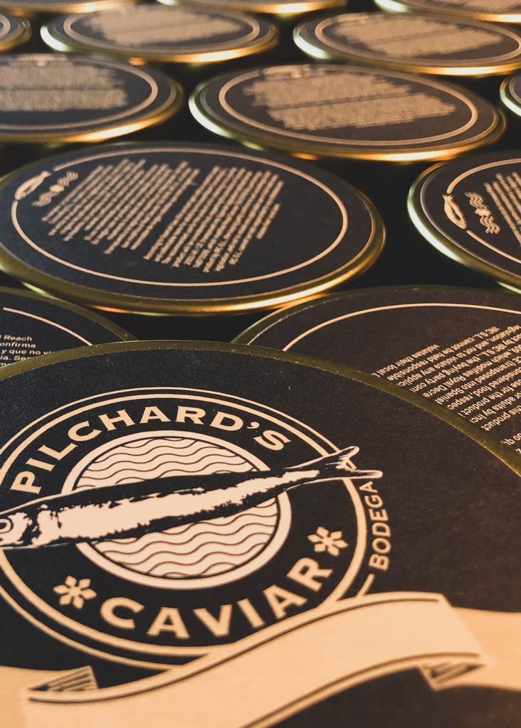 Pilchardscaviar's tweet photo. Our "green caviar" cans can be re-used for a variety of things! How about adding a pack of @bovedainc and...? https://t.co/HqAhielAhX