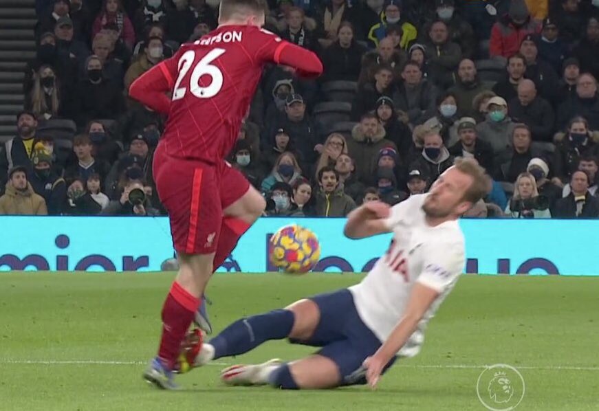 talkSPORT tweet media