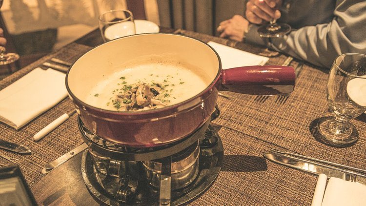 Table Nineteen Whistler: The Best Fondue in Whistler!! tripadvisor.com/ShowUserReview… #5bubblereview #onlyinwhistler #tablenineteen #whistler #dining
