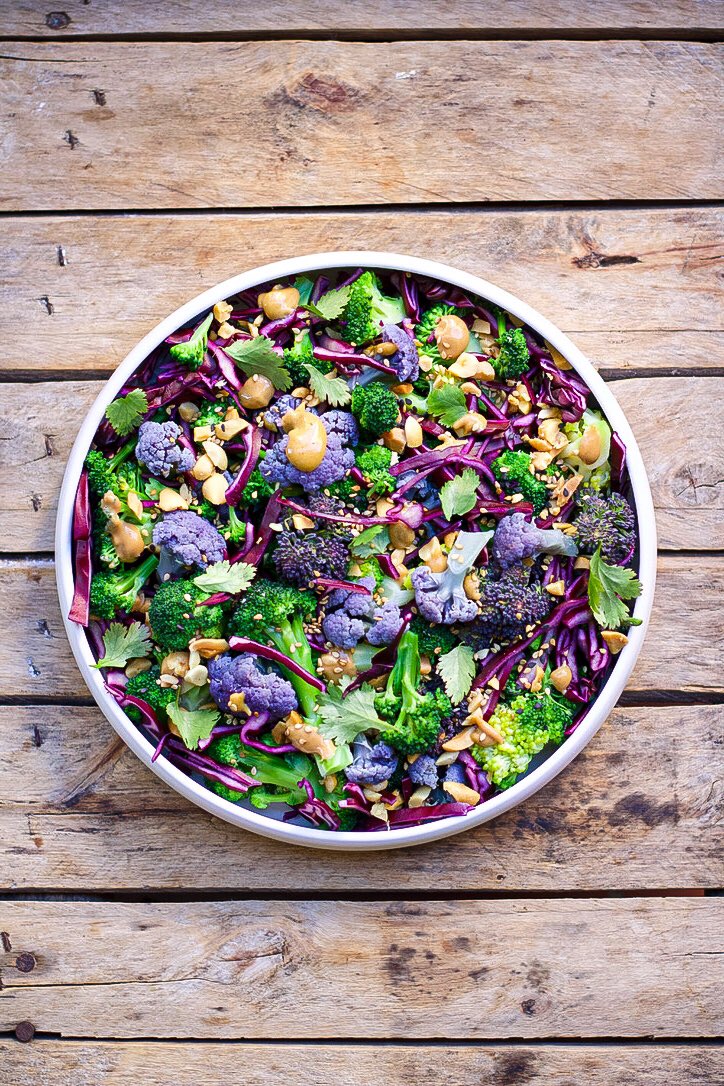 Salade très choux! dansmacuisineamoi.blogspot.com/2021/12/ma-sal…