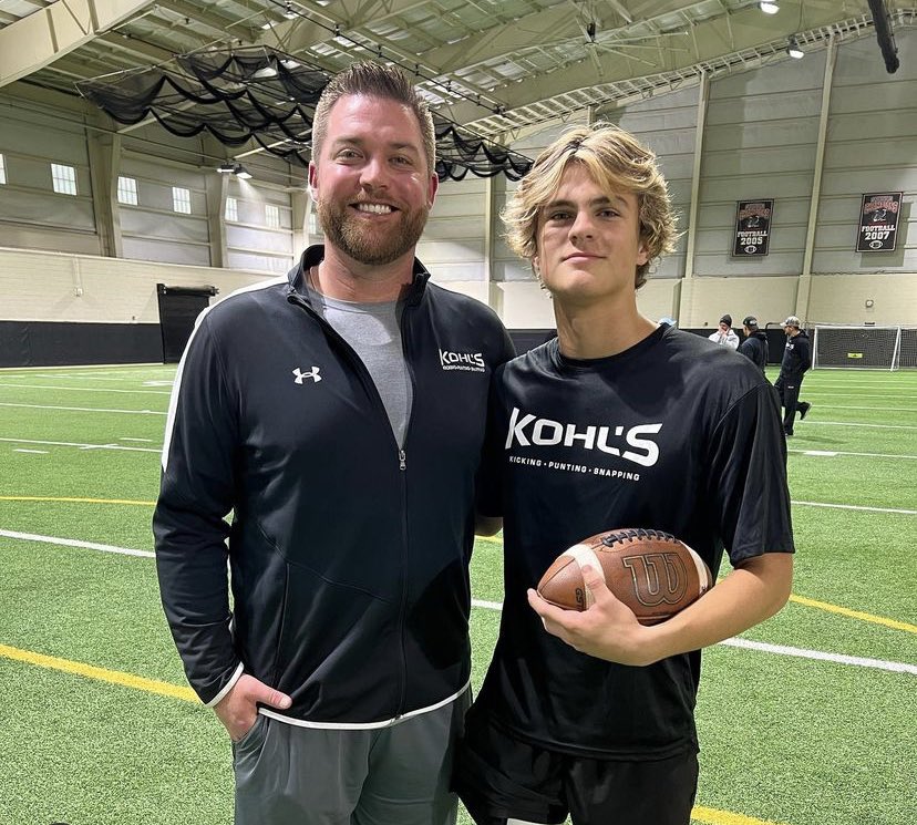 JaxTheSnappa's tweet photo. Great camp @KohlsSnapping this past weekend. Finished with a top average snap speed of .68 Thanks Coach Casper, Blaine and the entire team for the amazing coaching and for always pushing me to get better. https://t.co/ABBbC7b4uC