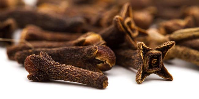 Desde Tijuana, Antonio de Livier, de La Panga del Impostor, prepara un burrito muy especial, relleno de camarones y tuétano, y habla con Gabi sobre la comida de La Baja y sus nuevos proyectos.
sptfy.com/chefentucocina…