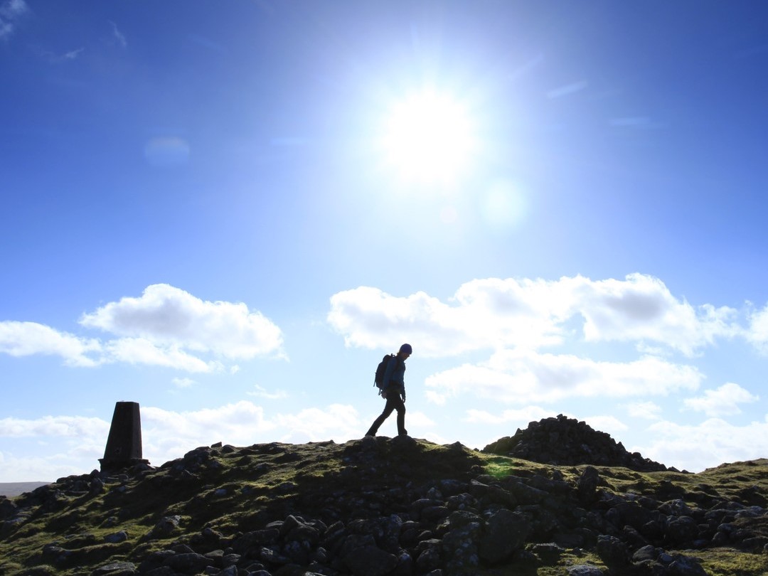 countrywalking's tweet photo. #OnThisDay in 1936, the @OrdnanceSurvey built the very first triangulation pillar in a field at Cold Ashby in Northamptonshire. There are now 6,190 across the nation.

Do you have a favourite trig point? https://t.co/lO3cyPXZk5