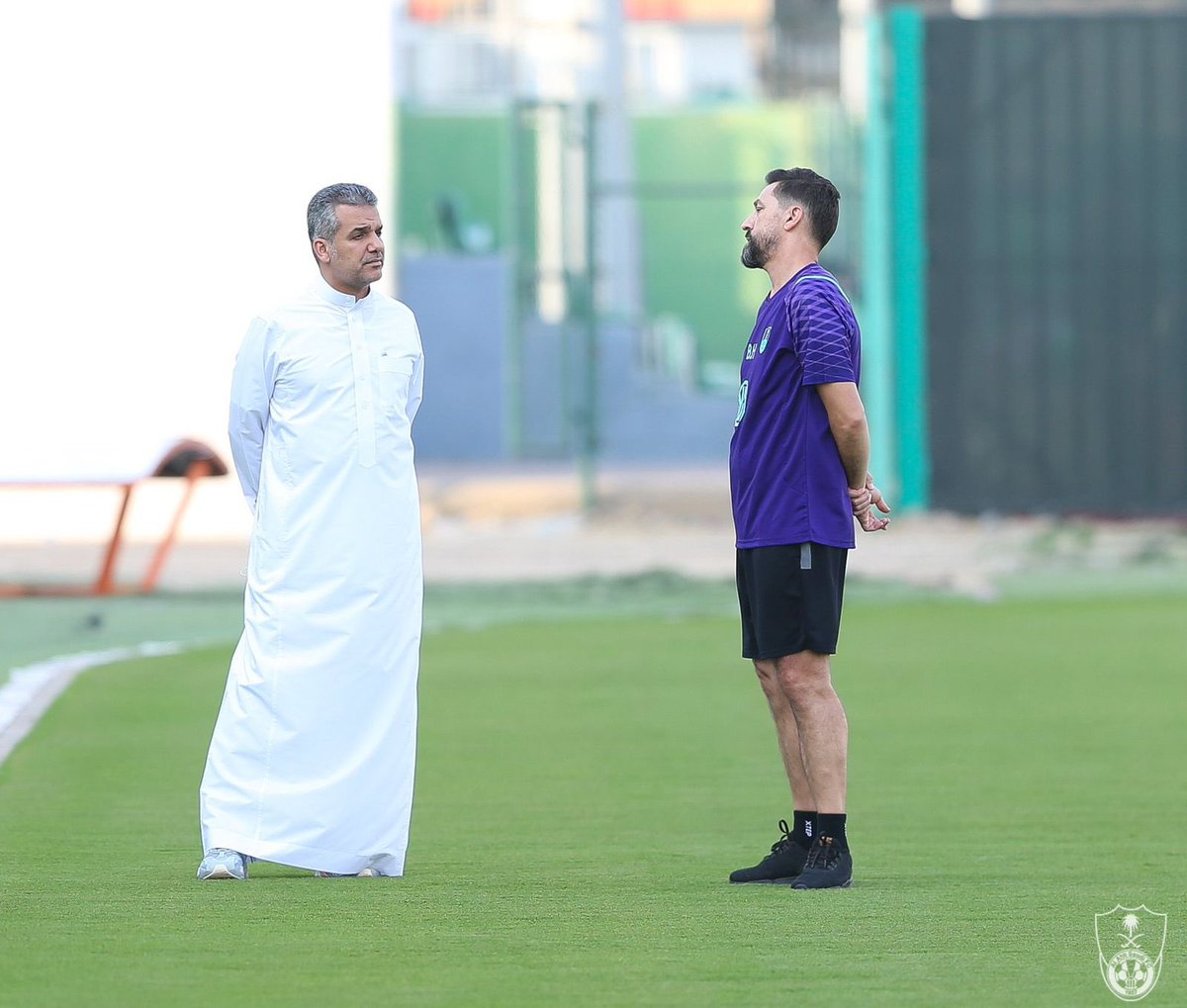 - 🚨 هاتريك |
قرّر السيد هاسي إغلاق تدريبات الفريق مساء اليوم ومساء الغد استعداداً لمواجهة الفيصلي يوم الثلاثاء في كأس الملك.