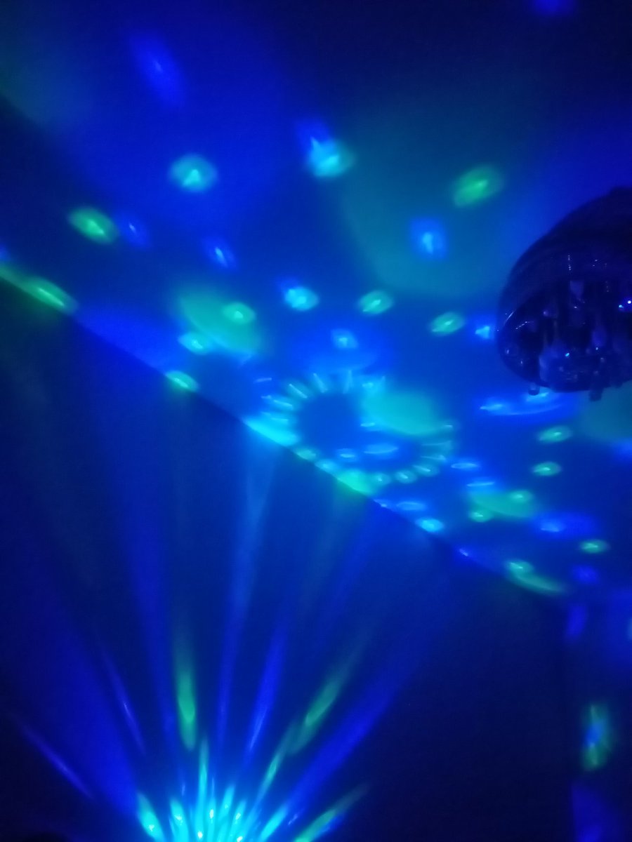 Yeşim Batuhan (@yeimbatuhan2) on Twitter photo 