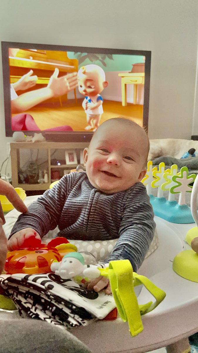 zooper173's tweet photo. Sunday afternoon with this cutie! #babysitter #grandson #gigitime #babyE #4monthsold #hesgotthis https://t.co/dZNdVLp5PO